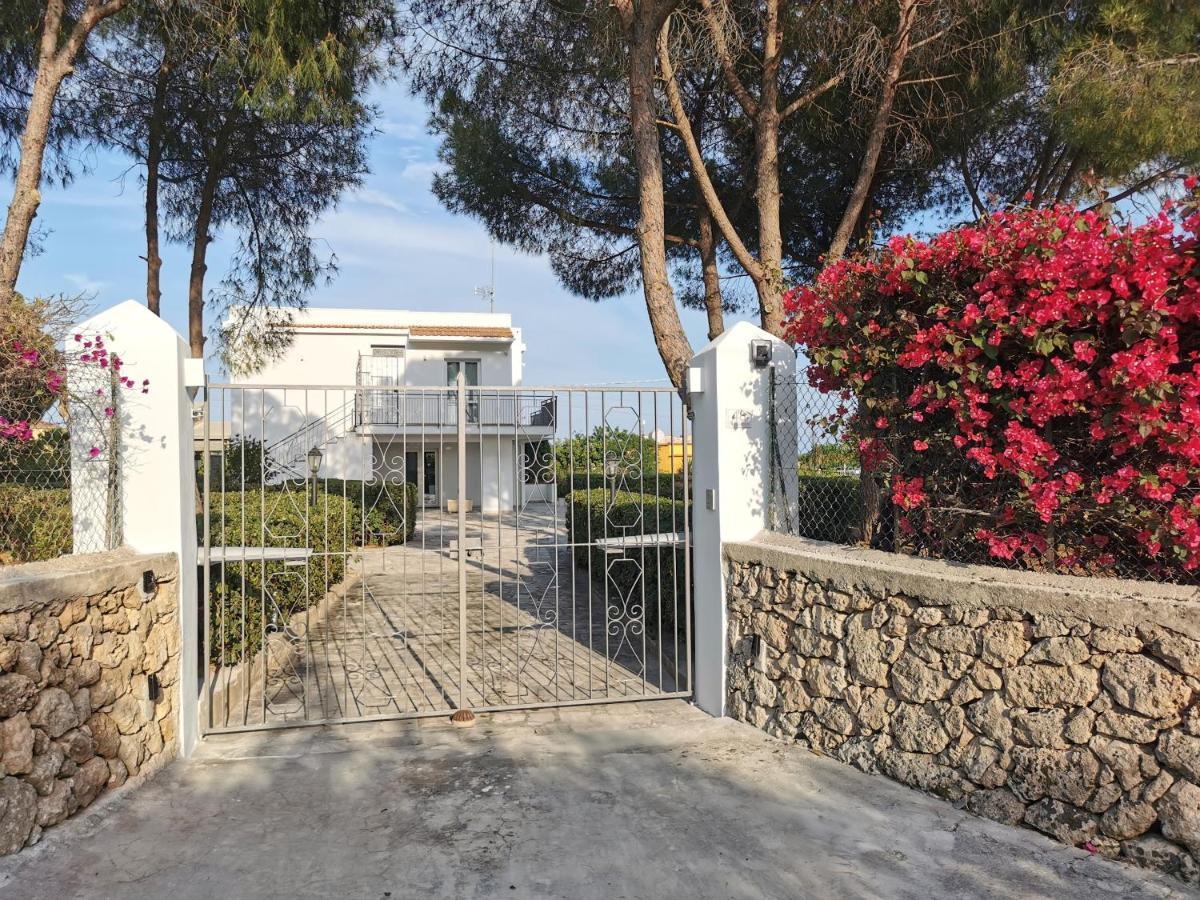 Villa Mar Lido di Noto Eksteriør billede